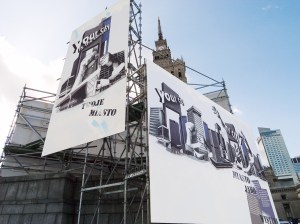 Daniela Brahm The Big Argument 2009, in: "Warsaw Under Construction", Museum of Modern Art in Warsaw site-specific installation, scaffoldings, billboards, large format prints, painting, approx. 11 x 7 x 4 m